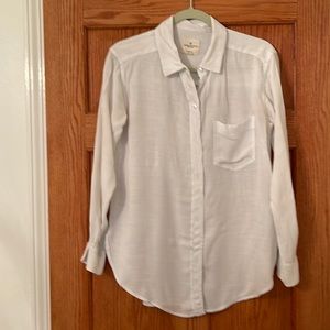 American Eagle outfitters White button